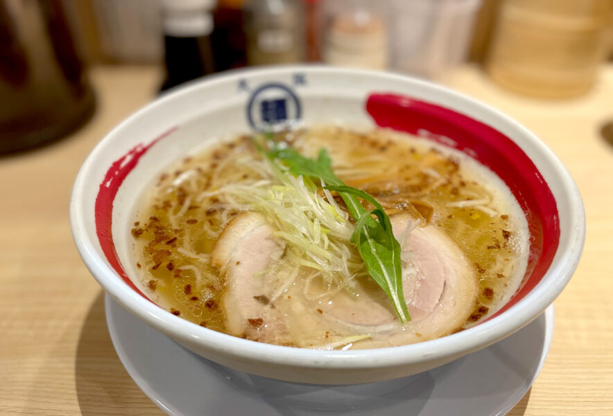 しおゑもん 箕面店 箕面駅近くにオープン おいしい塩ラーメンが食べれるお店