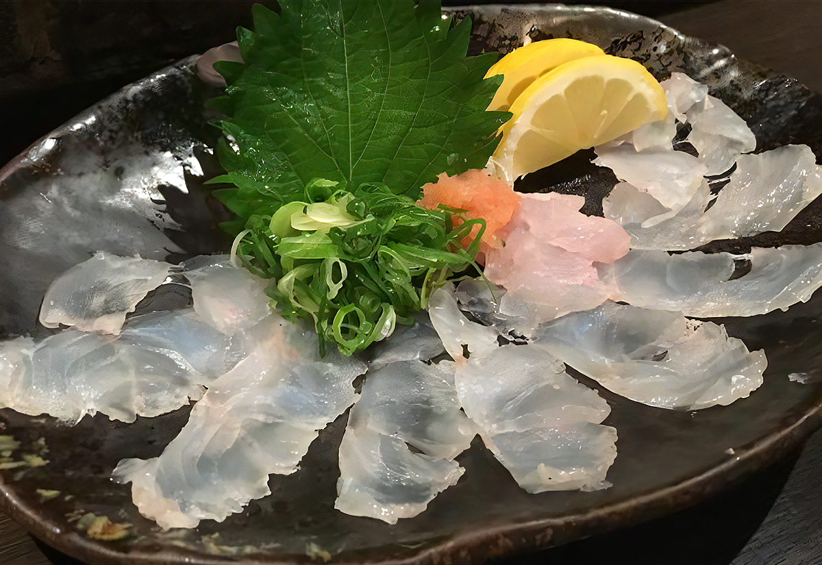 『炭火・海鮮 おどりや茨木店』素材が自慢の和食居酒屋！美味しい海鮮料理を堪能できます。