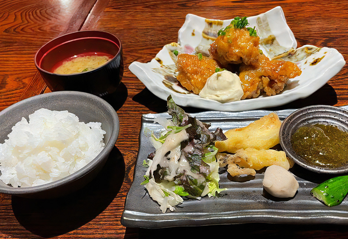 茨木市『鉄板焼酒場 おはな』美味しいチキン南蛮ランチを頂きました！
