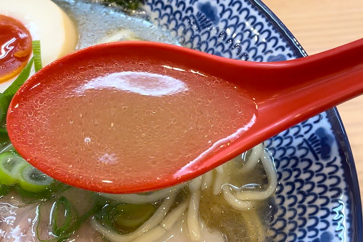 中華そば むじゃきのスープ